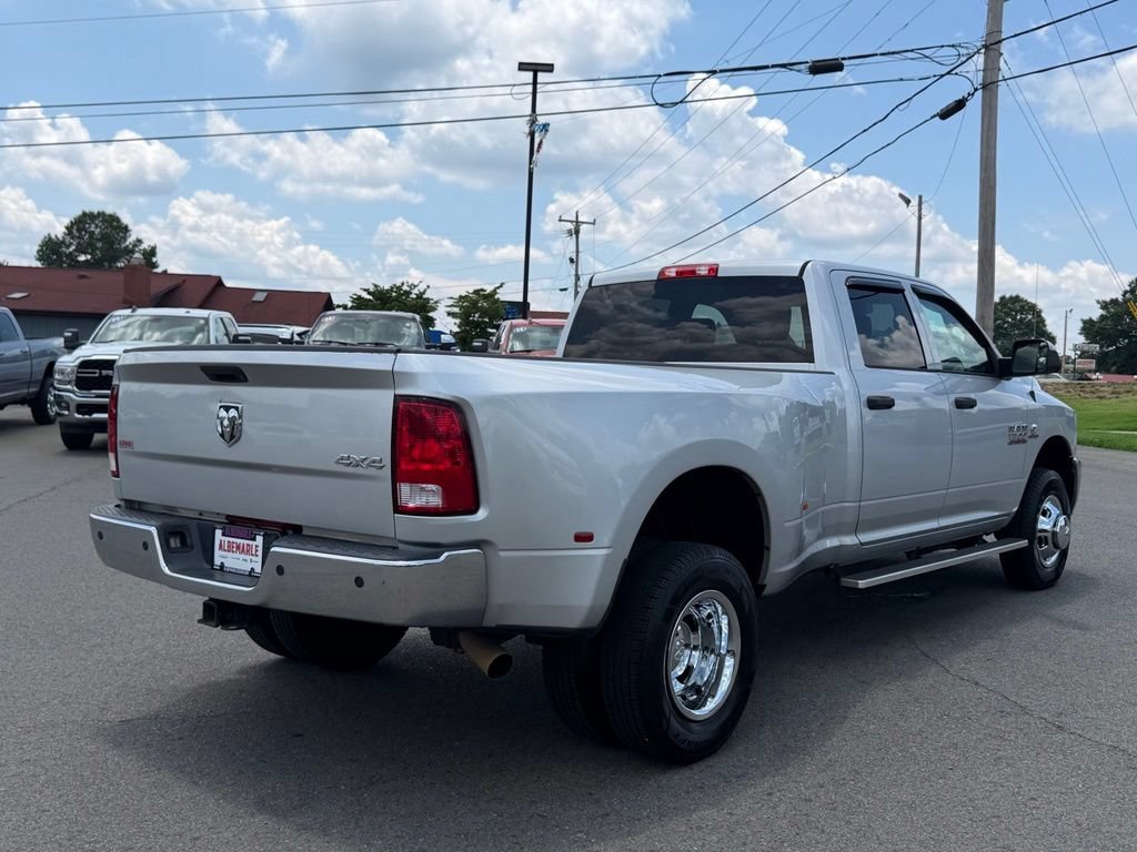 Used 2018 RAM 3500 Tradesman w/ Chrome Appearance Group AWD/4WD image 3