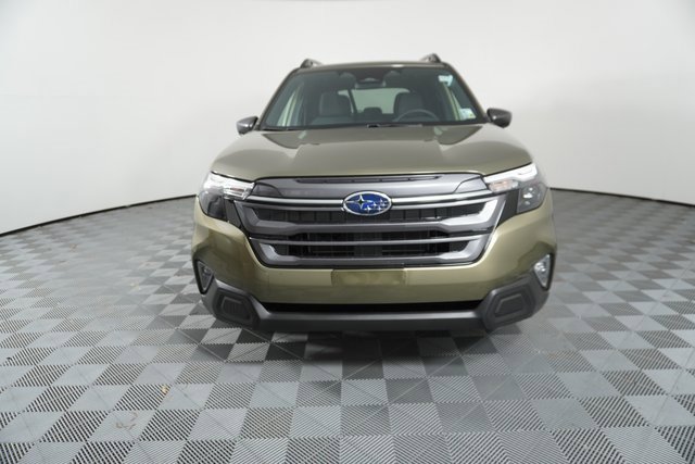New 2025 Subaru Forester Premium image 2