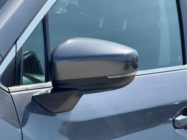 Used 2025 Subaru Ascent Premium image 5