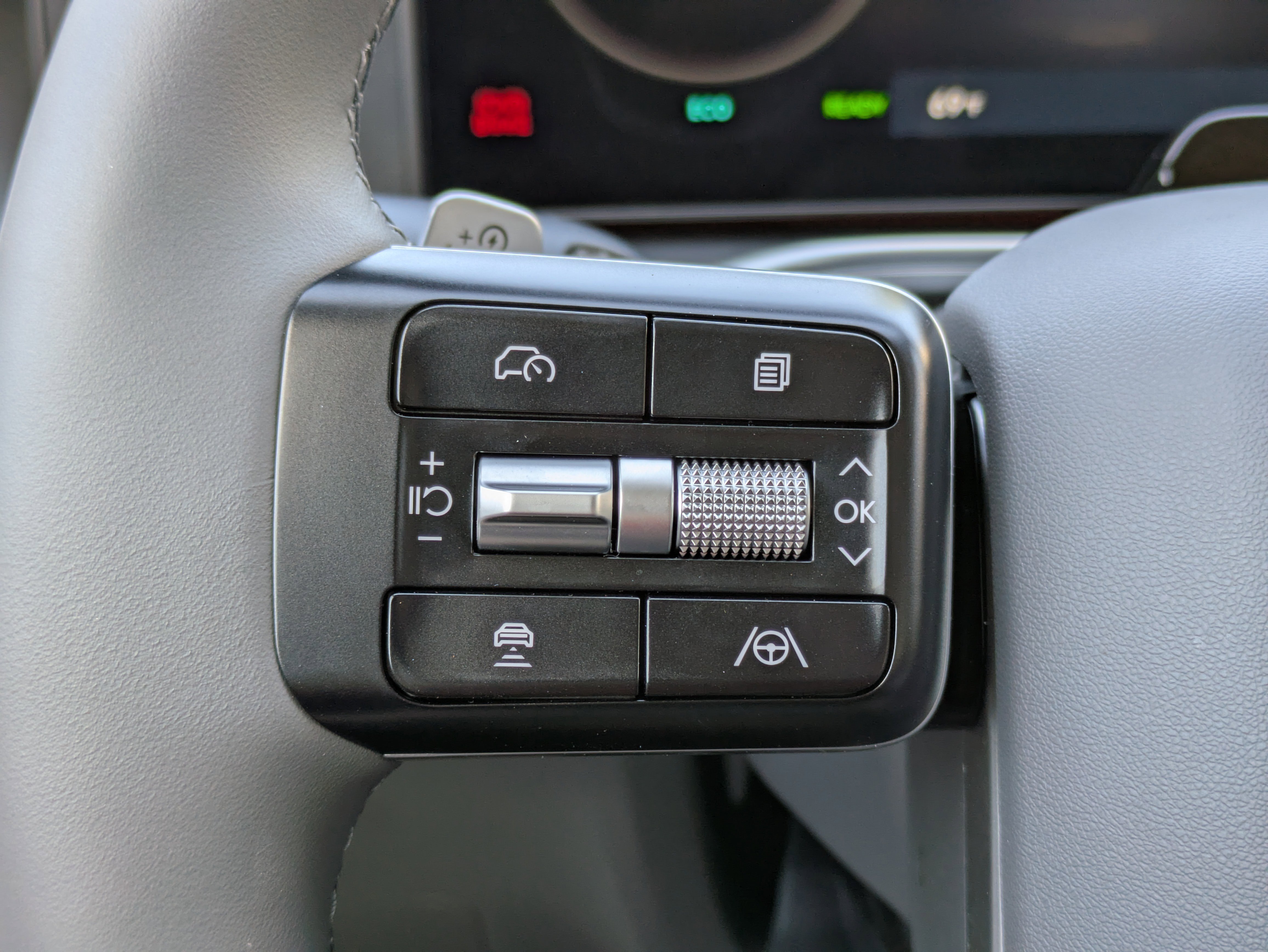 New 2026 Hyundai Ioniq 9 SEL image 32