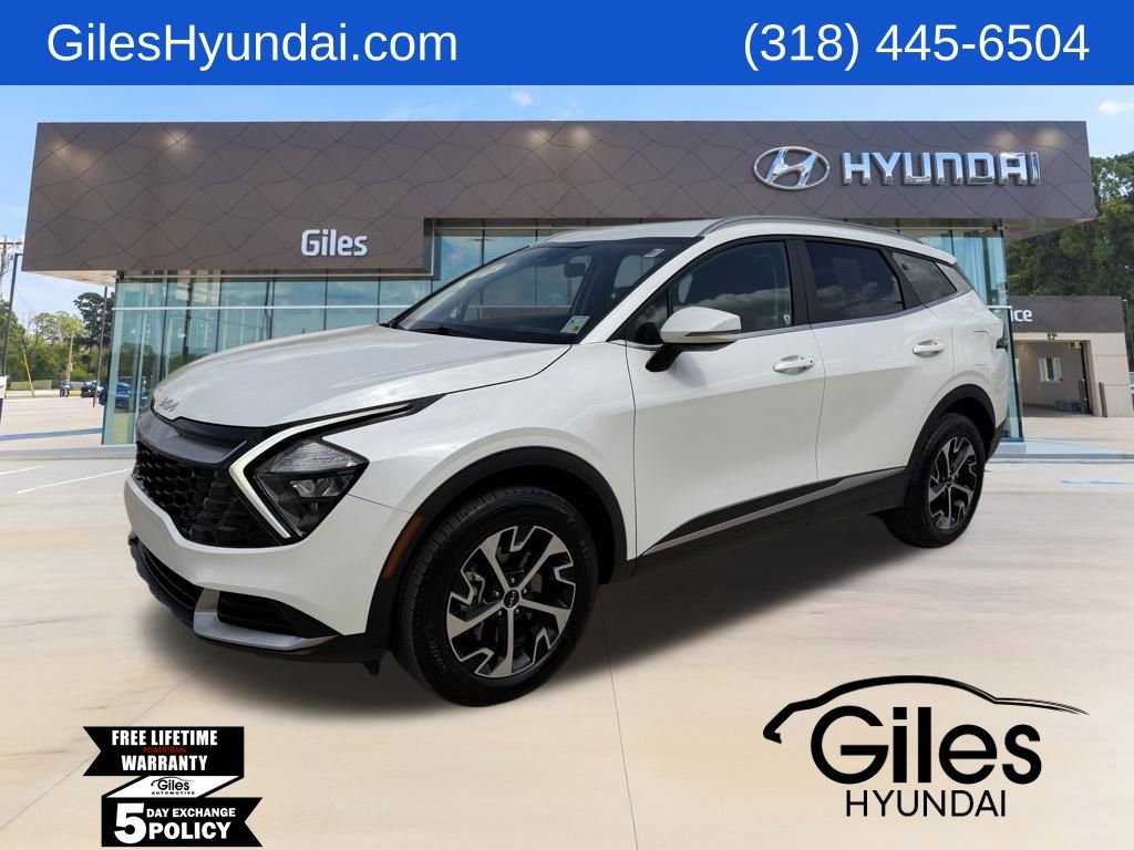 Used 2023 Kia Sportage EX image 1