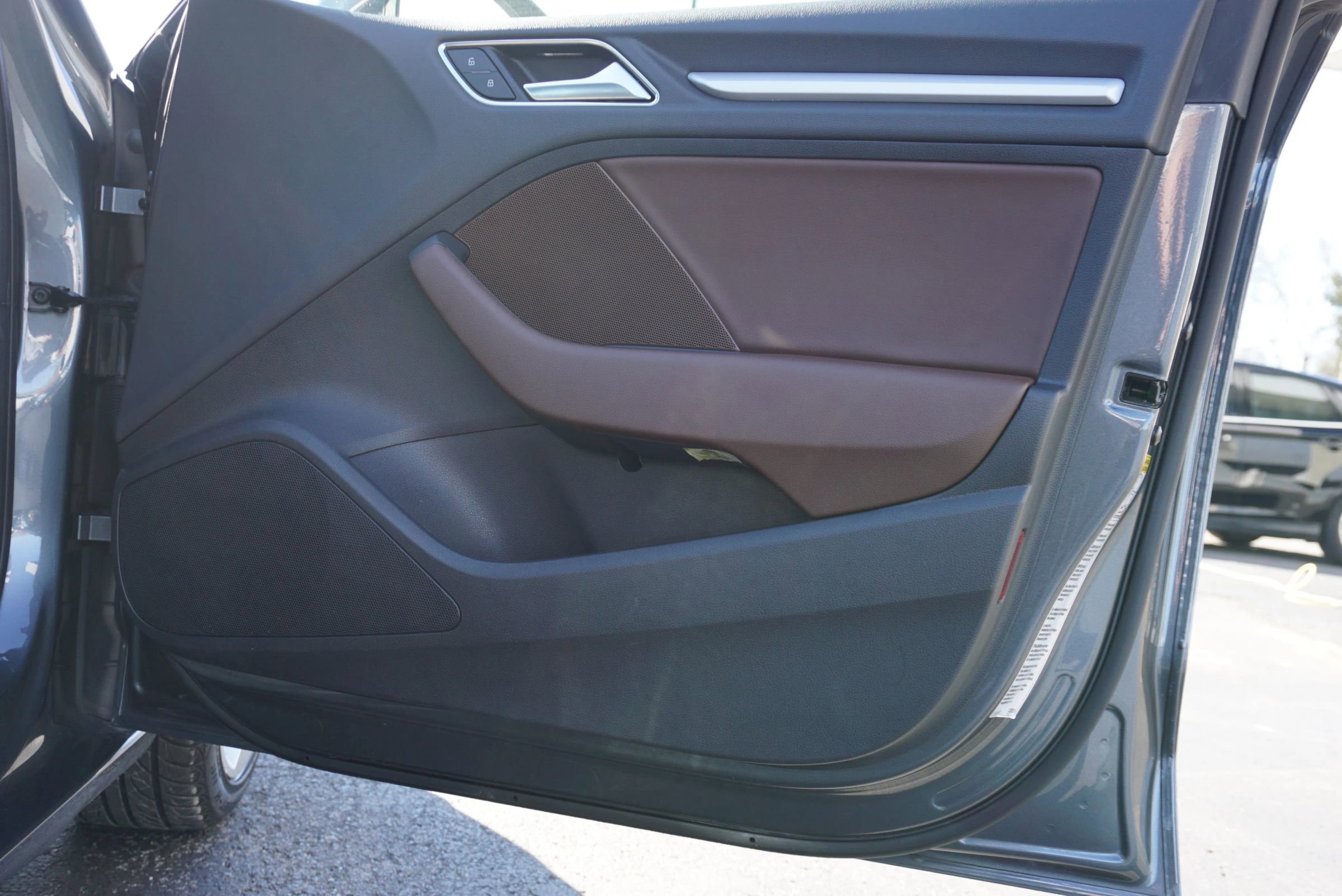 Used 2018 Audi A3 2.0T Premium w/ Convenience Package image 12