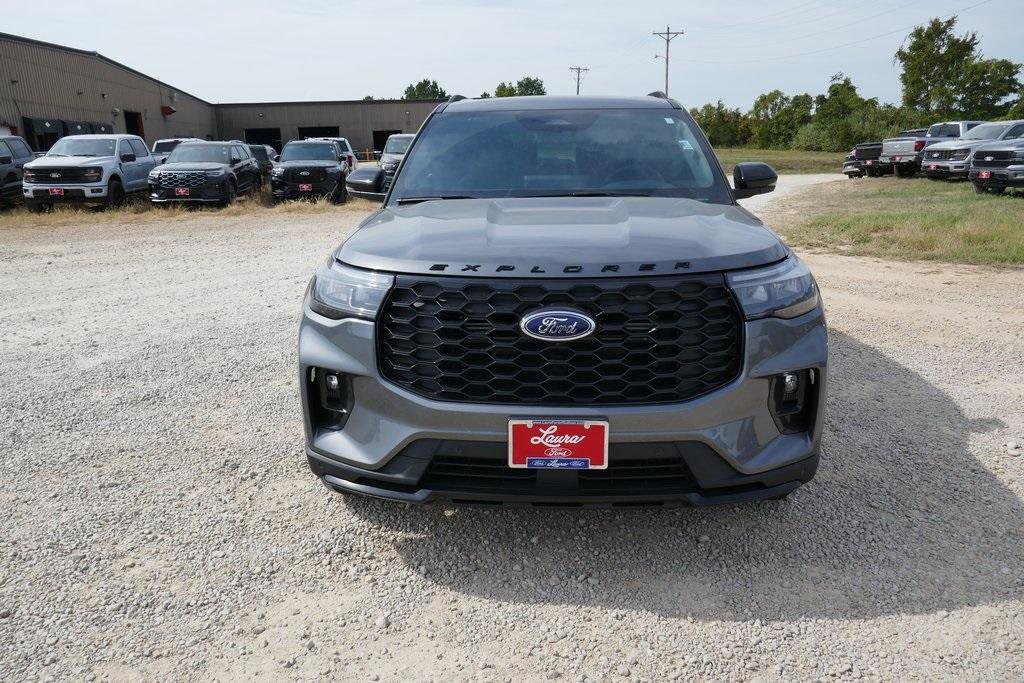 New 2025 Ford Explorer ST-Line w/ Premium Package image 10