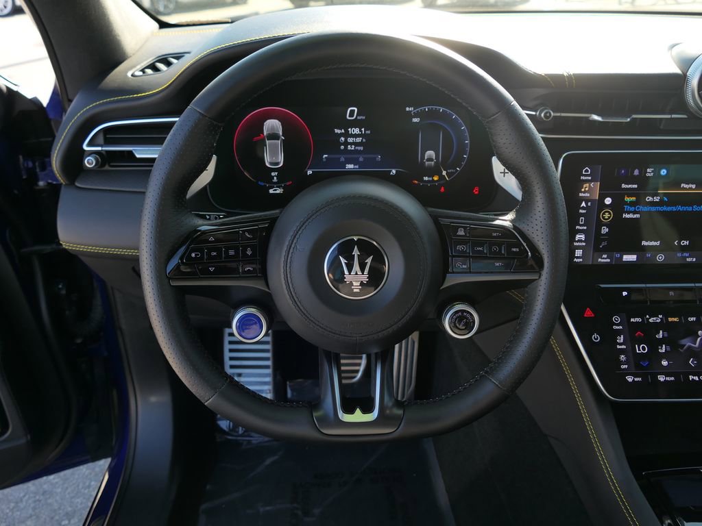 Used 2024 Maserati Grecale Trofeo image 18