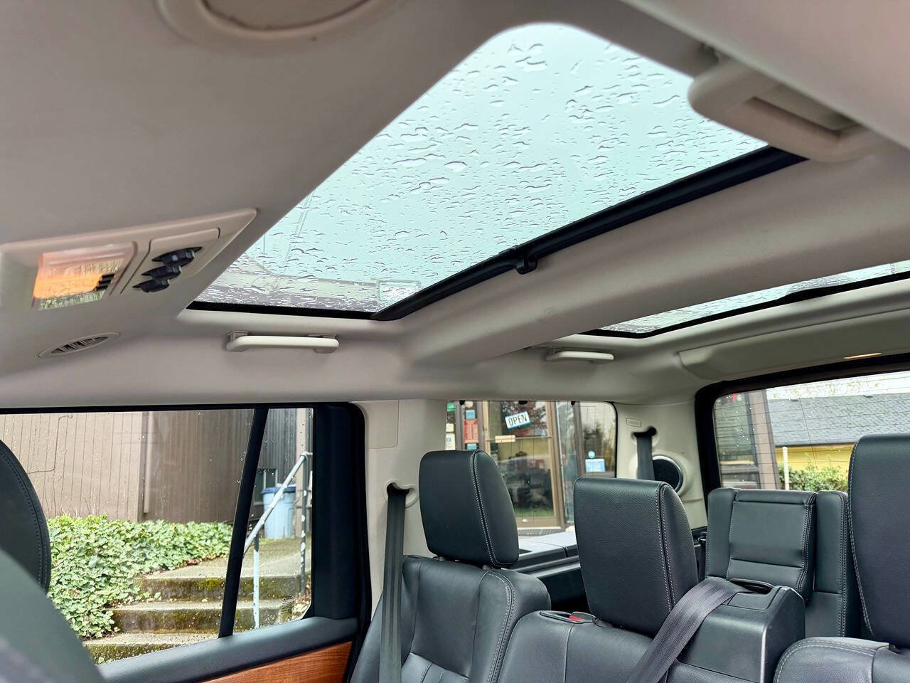 Used 2013 Land Rover LR4 HSE AWD/4WD image 27