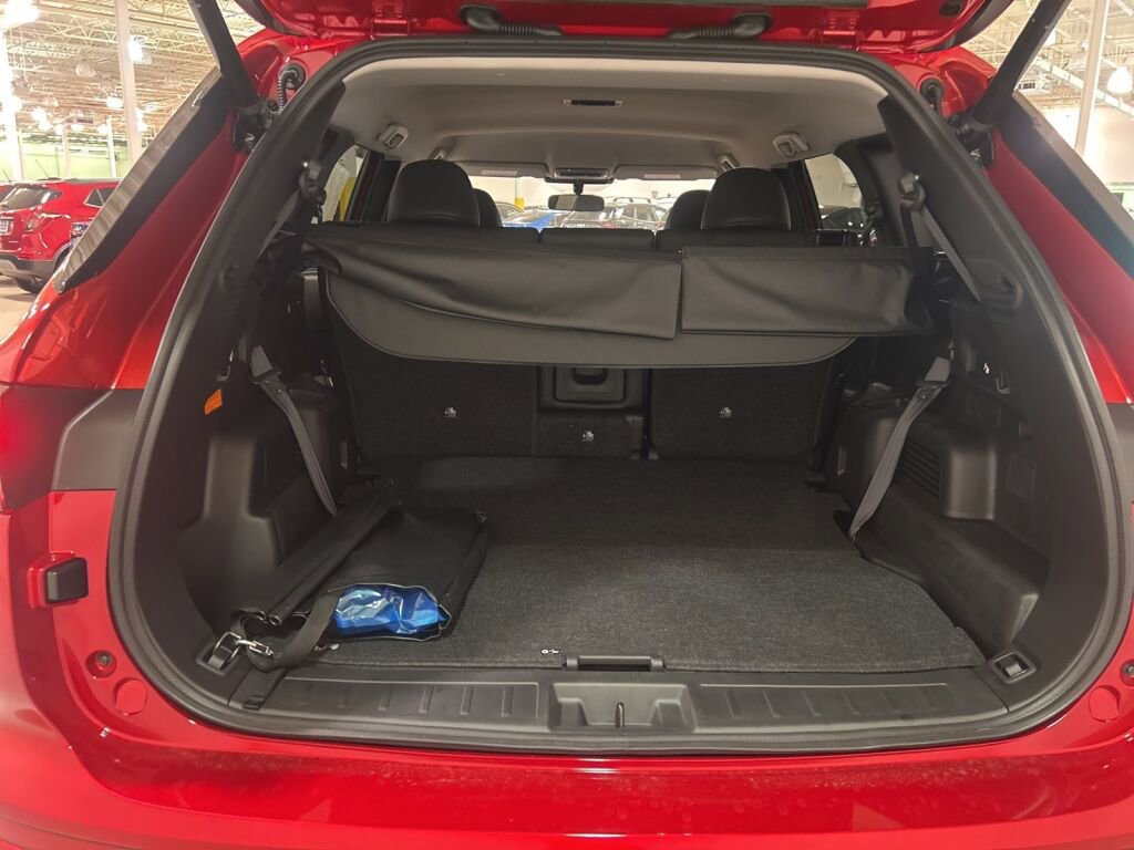 New 2025 Mitsubishi Outlander SE image 23