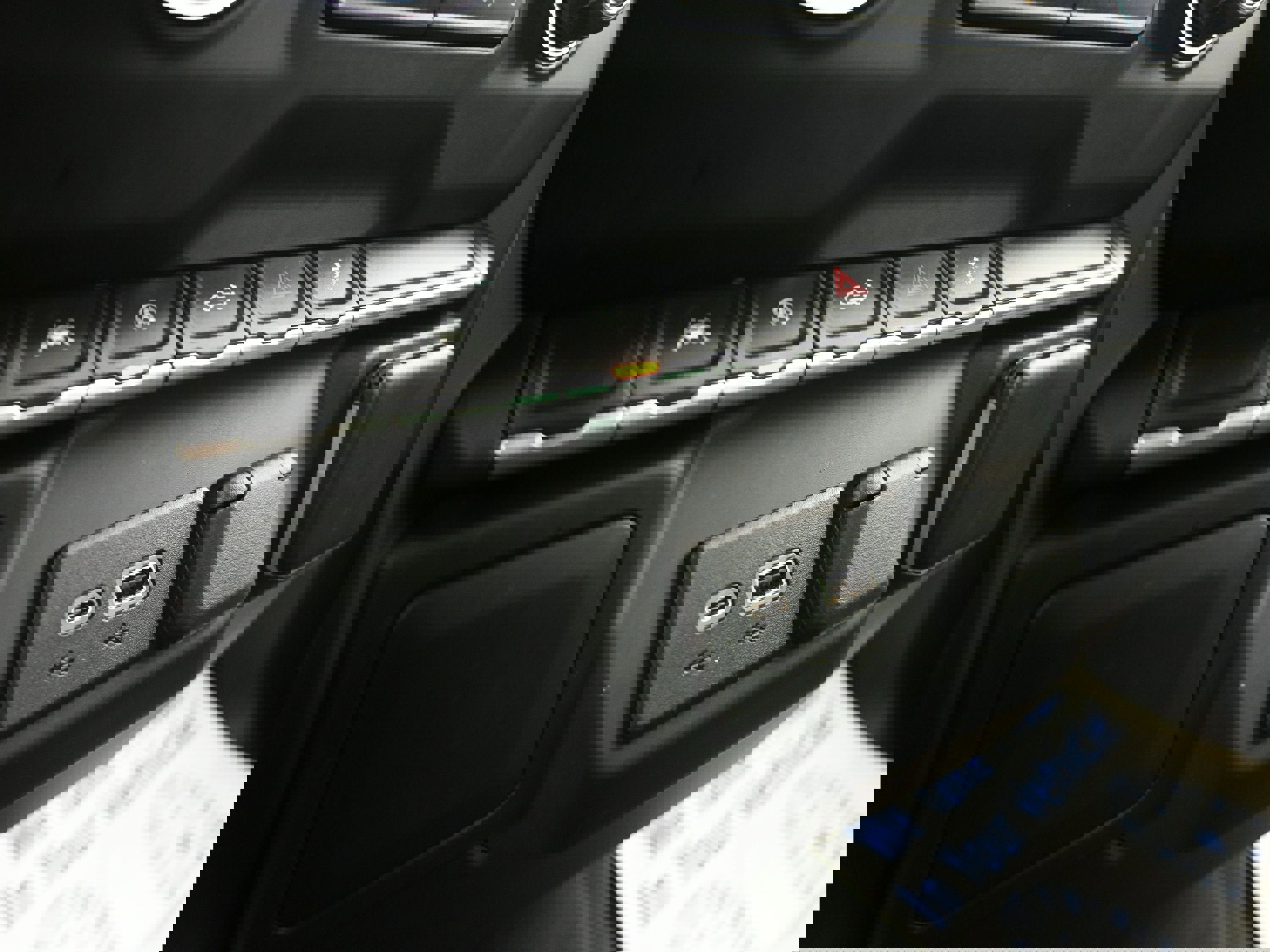 Certified 2022 Chevrolet Silverado 1500 Custom image 18