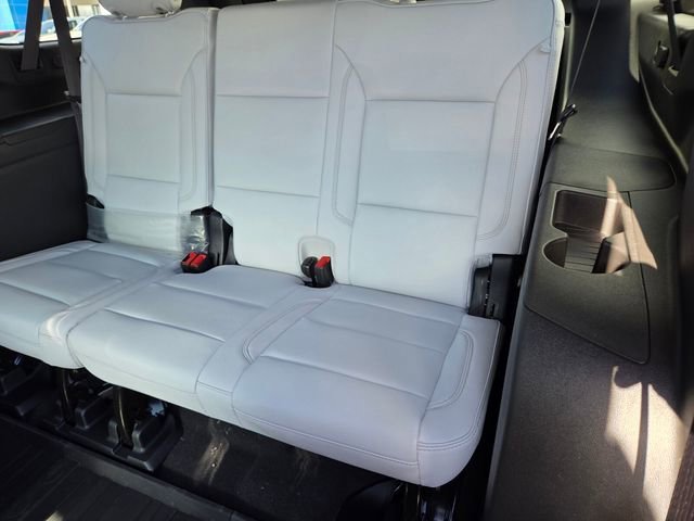 New 2026 Chevrolet Suburban Premier AWD/4WD image 7