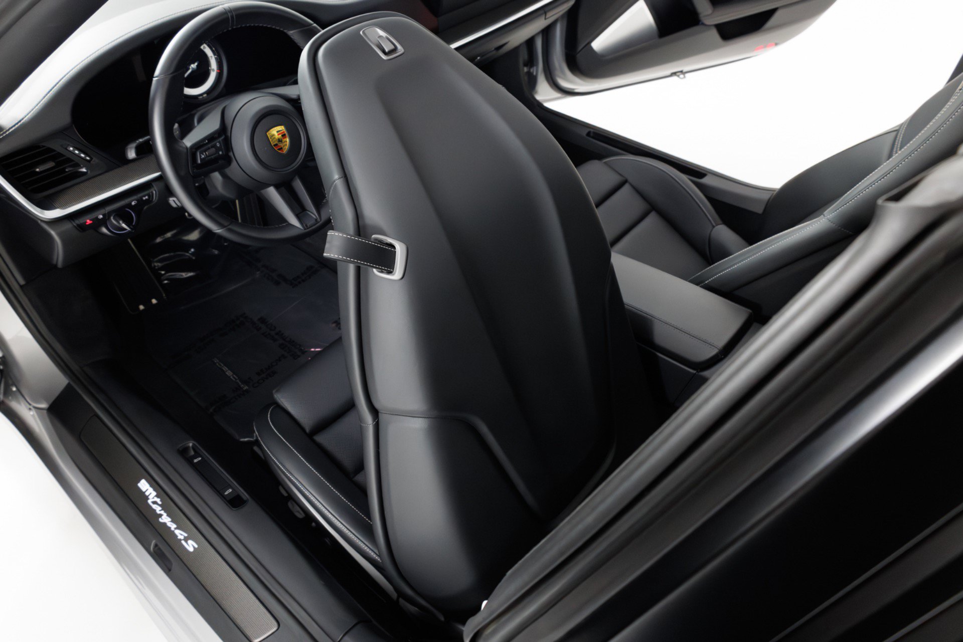 Used 2022 Porsche 911 Targa 4S AWD/4WD image 50