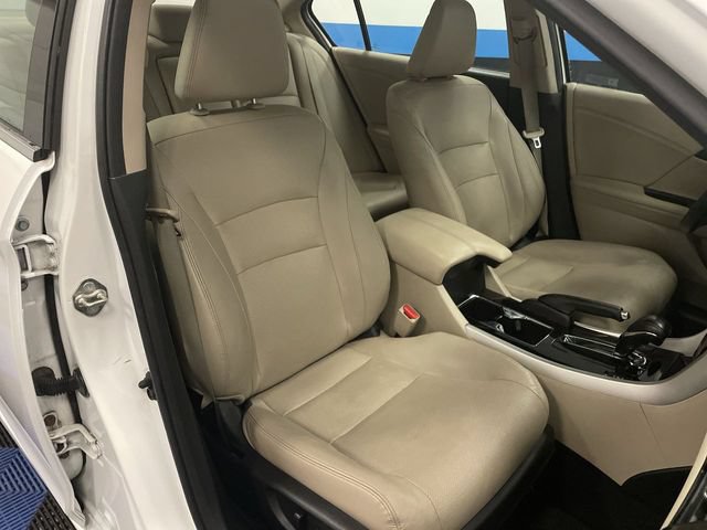 Used 2017 Honda Accord EX-L image 25