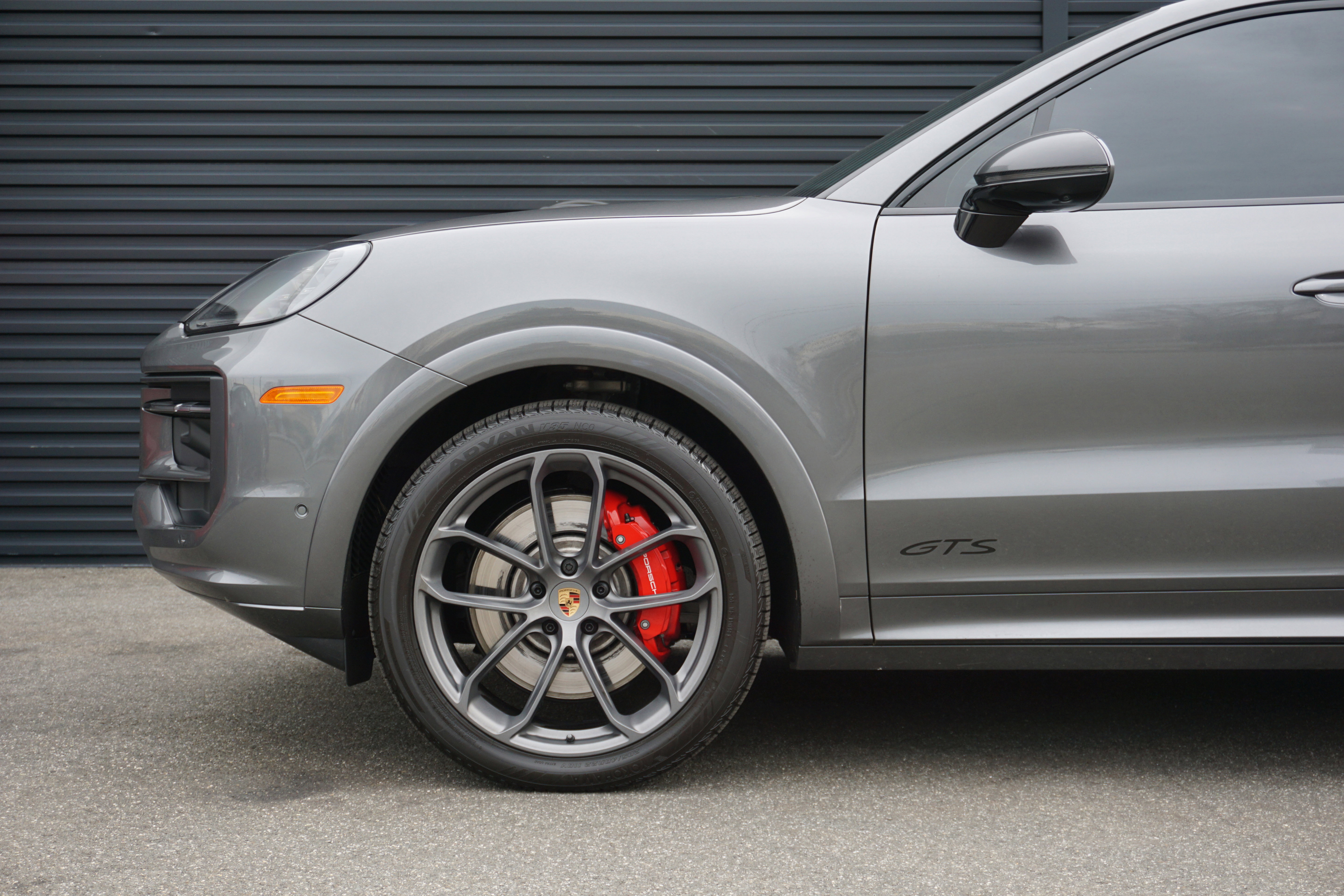 Certified 2025 Porsche Cayenne GTS image 11