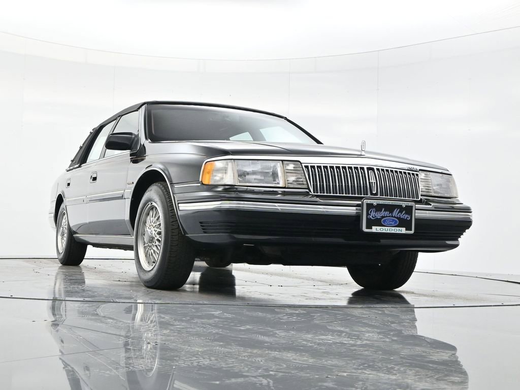Used 1990 Lincoln Continental Signature image 38
