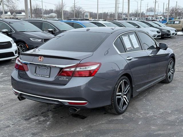 Used 2016 Honda Accord Touring image 3