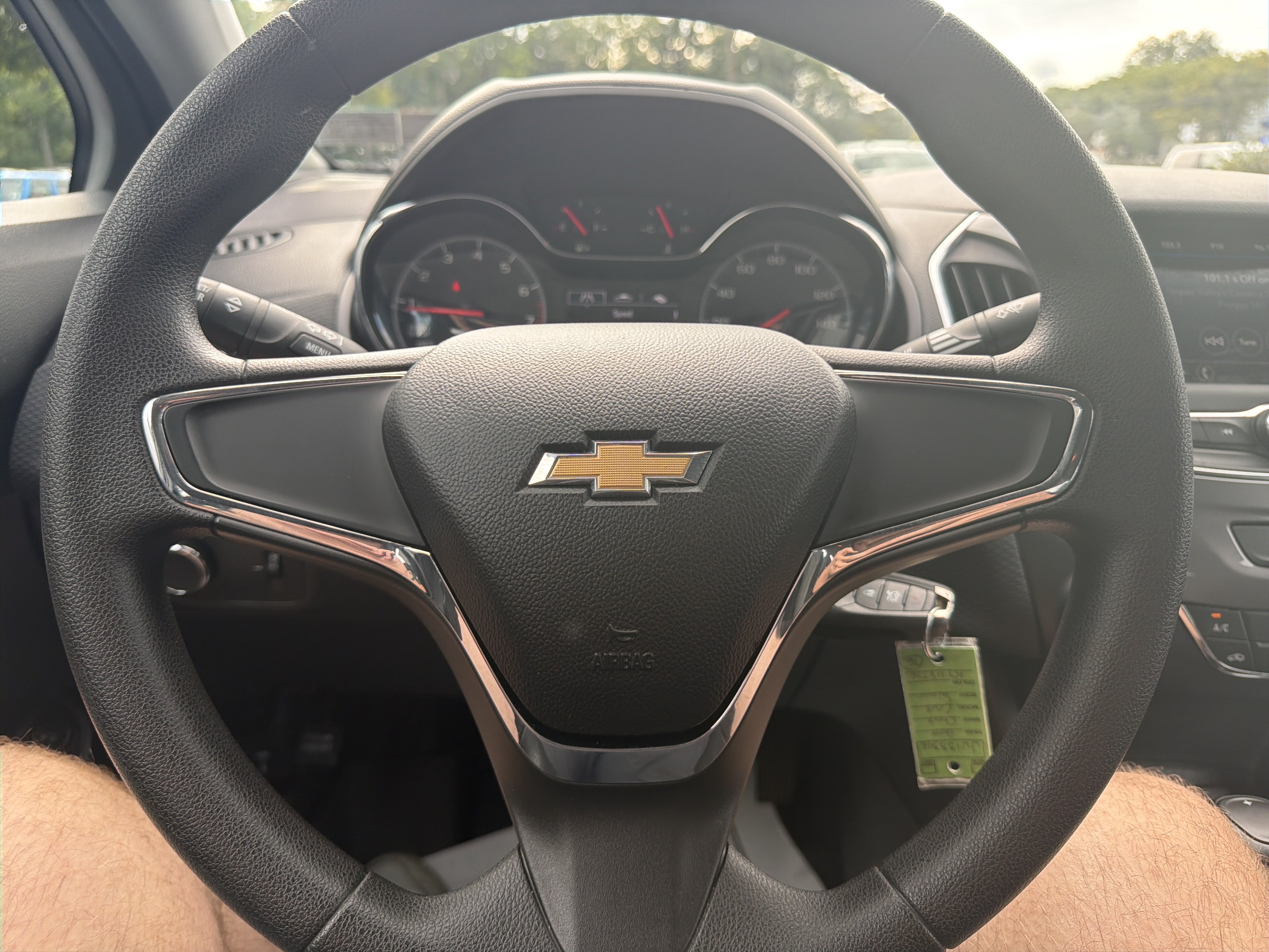 Used 2019 Chevrolet Cruze LS FWD image 17