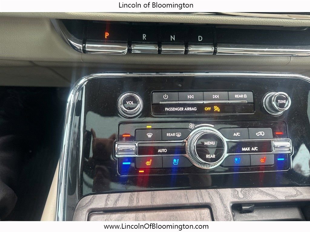 Used 2018 Lincoln Navigator Reserve w/ Technology Package image 24