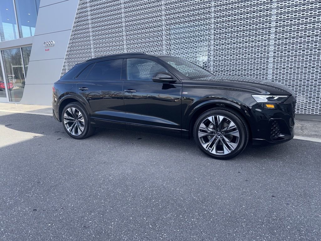 New 2026 Audi Q8 Premium Plus image 2