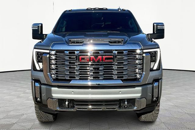Used 2024 GMC Sierra 2500 Denali w/ Denali Reserve Package image 2
