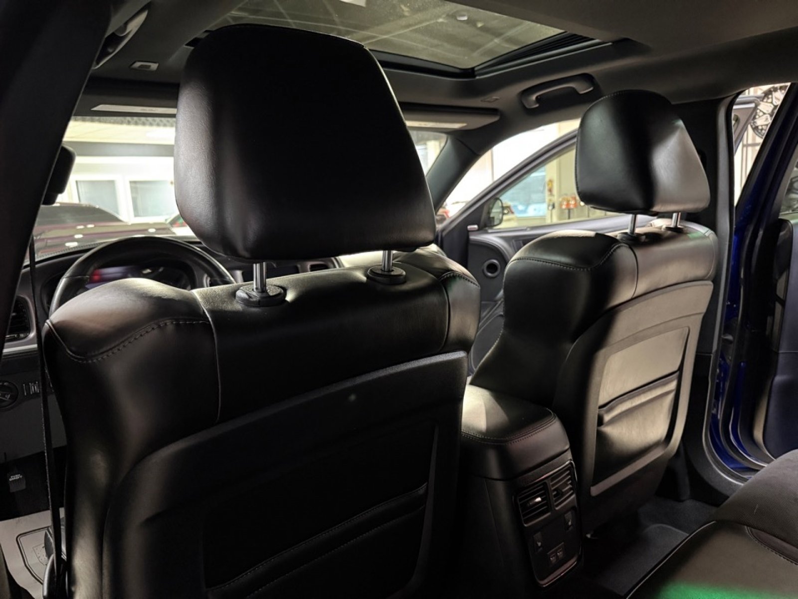 Used 2022 Dodge Charger R/T w/ Plus Group image 18