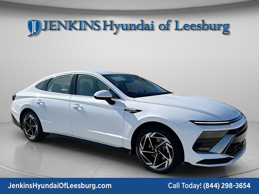 New 2026 Hyundai Sonata SEL image 1