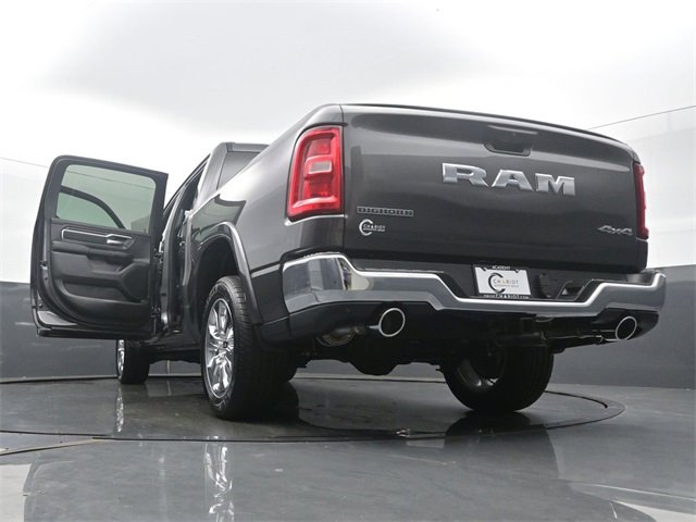 New 2026 RAM 1500 4x4 Crew Cab image 60