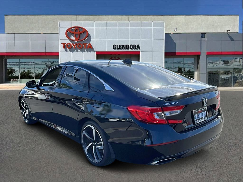 Used 2018 Honda Accord Sport image 5