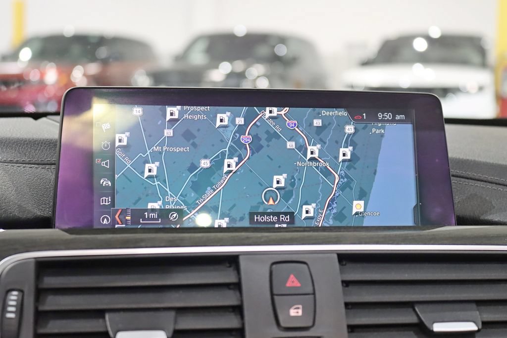 Used 2018 BMW M4 Convertible RWD image 20