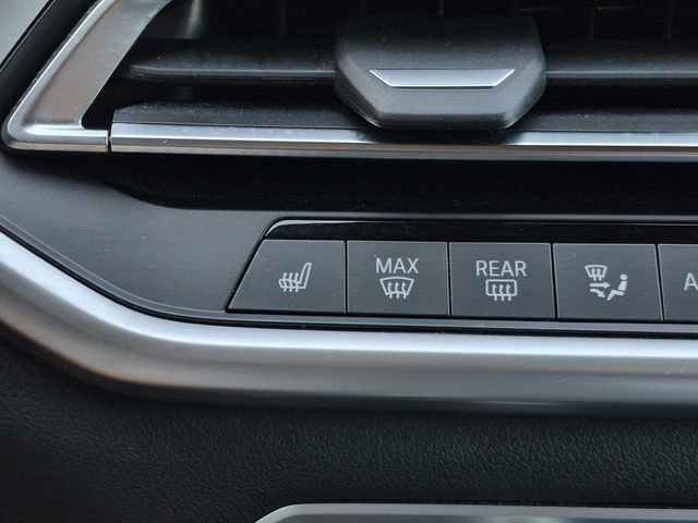 Used 2023 BMW X5 xDrive40i AWD/4WD image 39