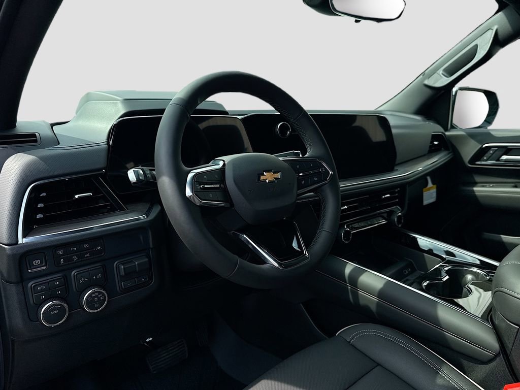 New 2026 Chevrolet Suburban Premier AWD/4WD image 9