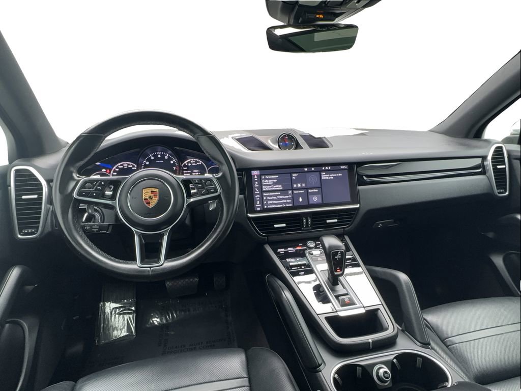 Used 2020 Porsche Cayenne AWD/4WD image 16