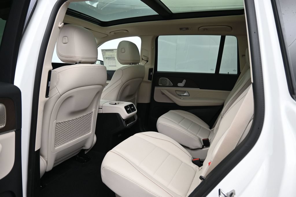 New 2027 Mercedes-Benz GLS 450 4MATIC image 20