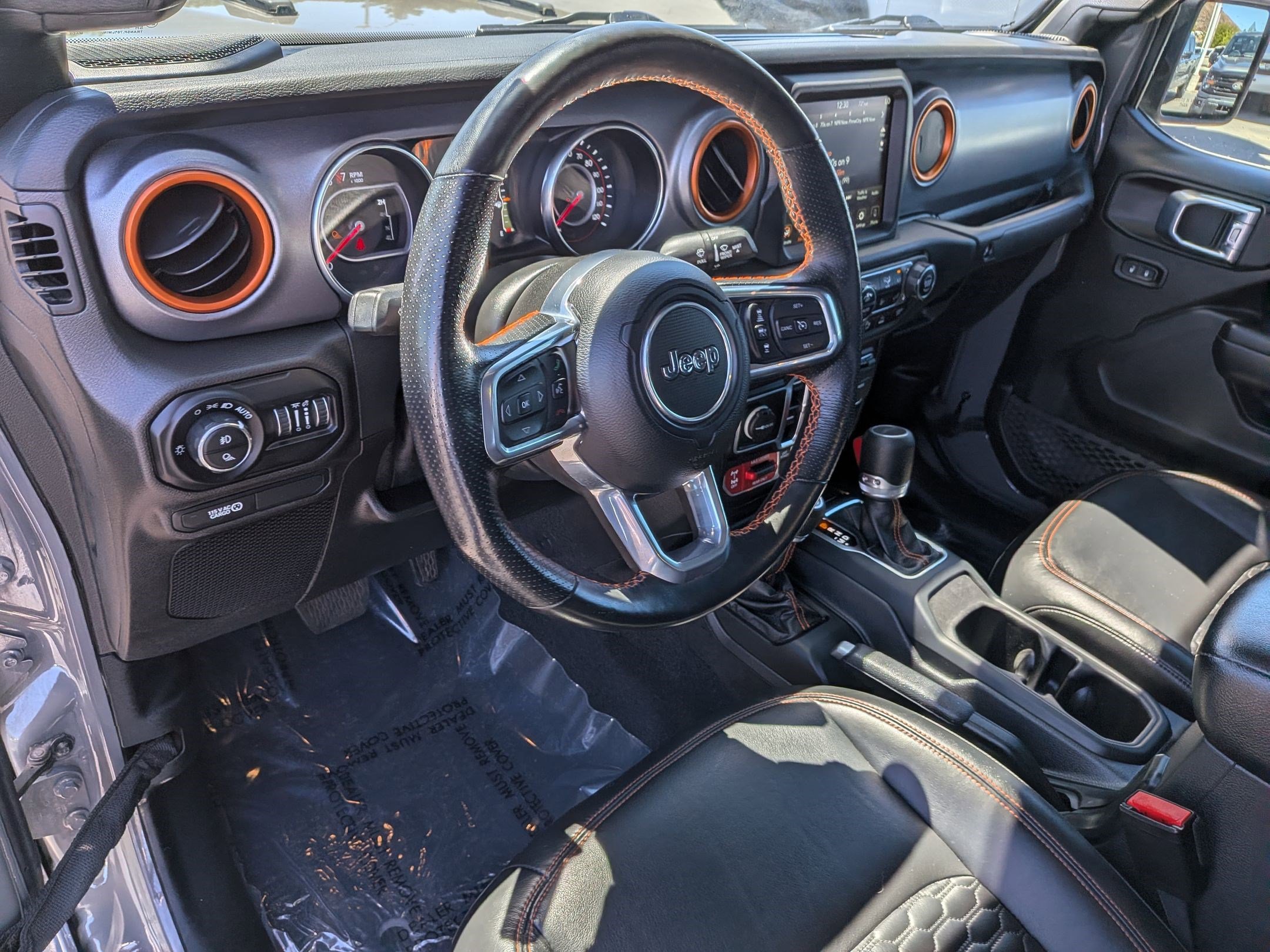Used 2021 Jeep Gladiator Mojave AWD/4WD image 14