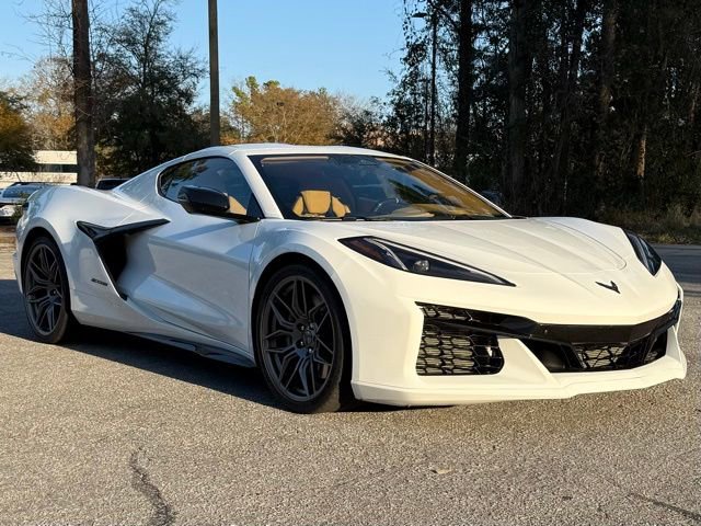 Used 2024 Chevrolet Corvette Z06 image 7