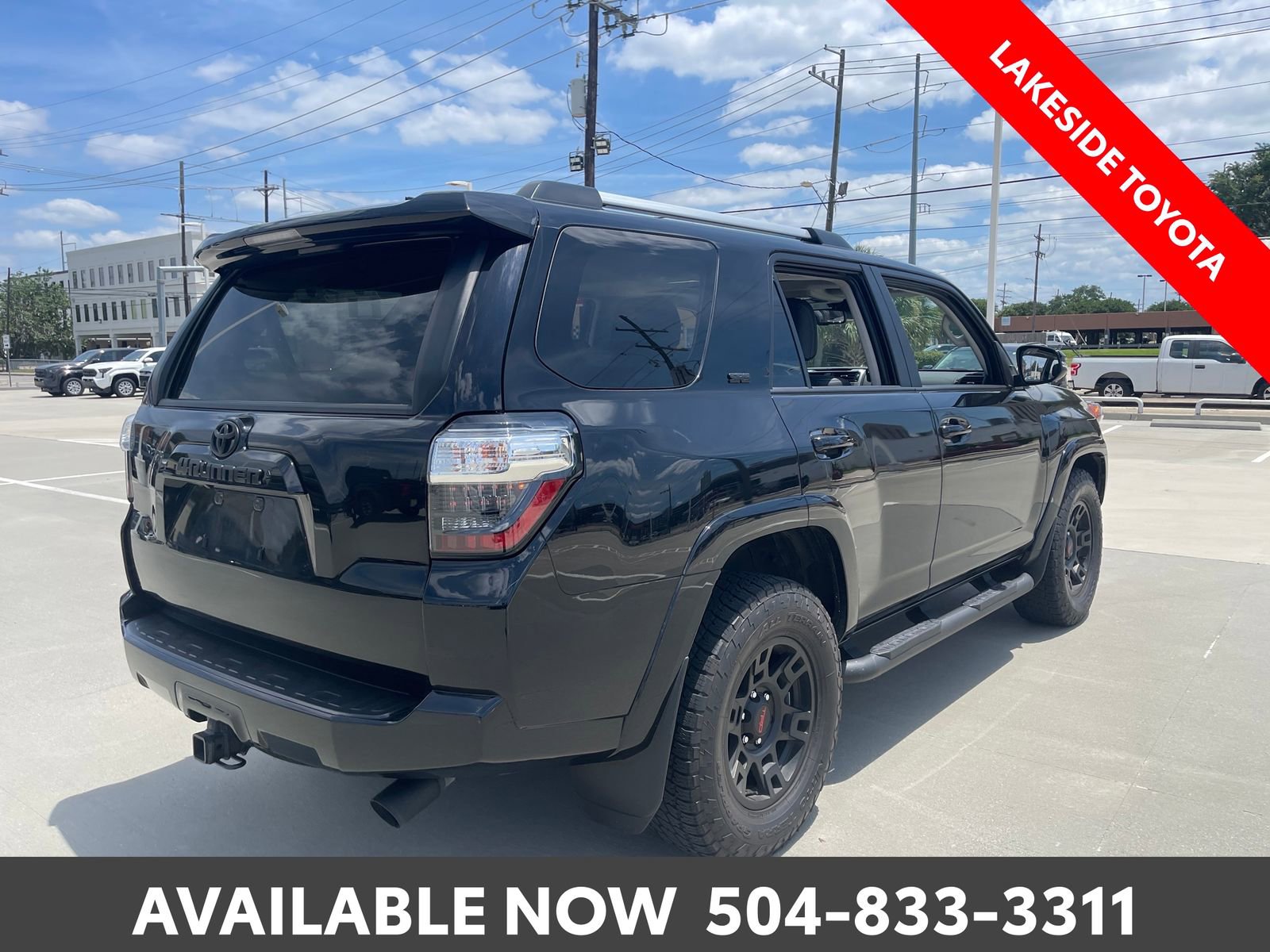 Used 2023 Toyota 4Runner SR5 Premium w/ Moonroof Package RWD image 5