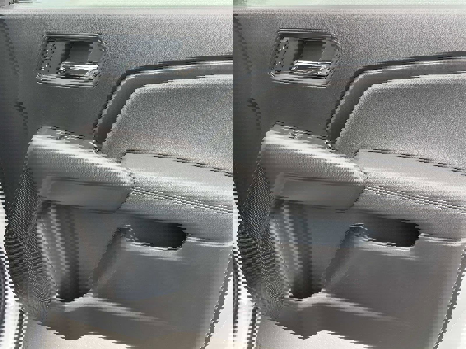 New 2026 GMC Canyon Elevation image 24