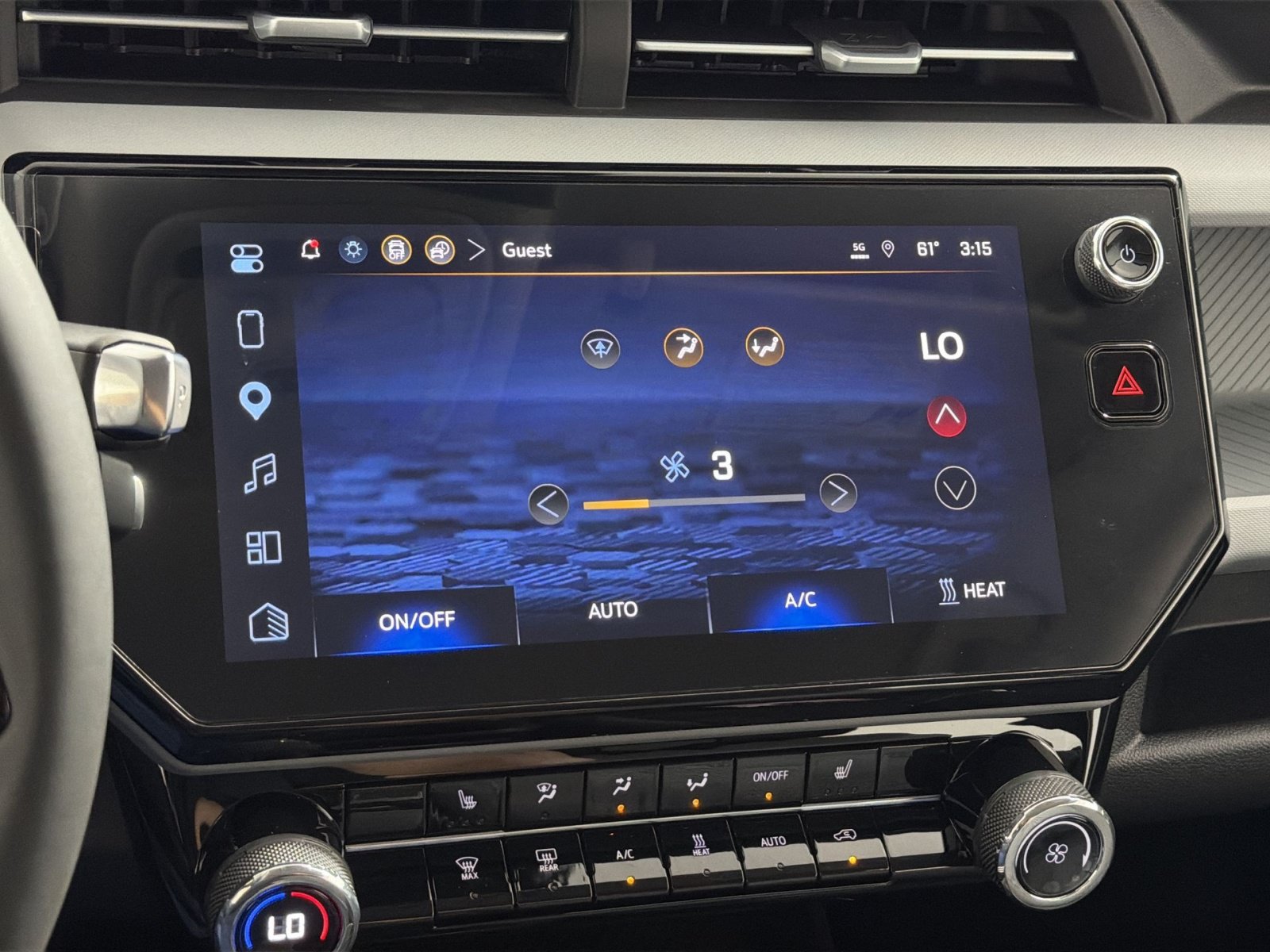 New 2027 Chevrolet Bolt LT w/ Comfort Package FWD image 21
