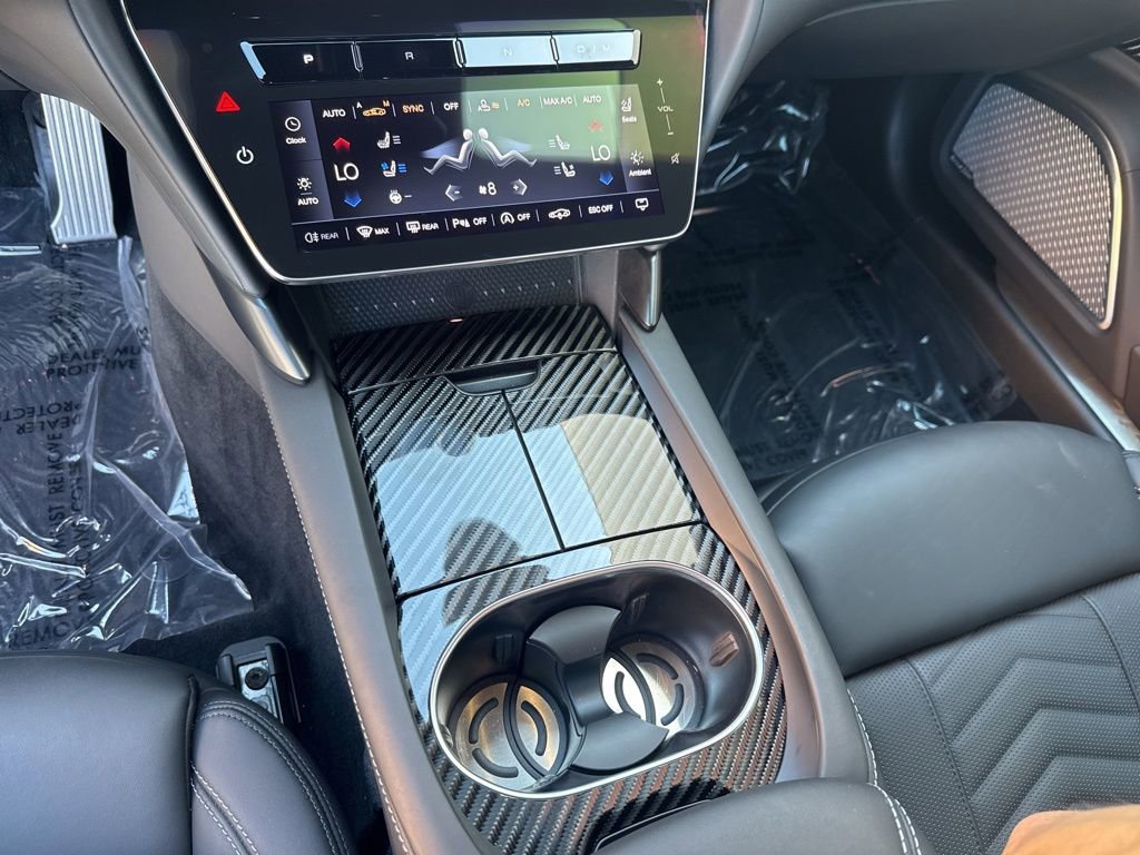 Certified 2024 Maserati GranTurismo Trofeo AWD/4WD image 13