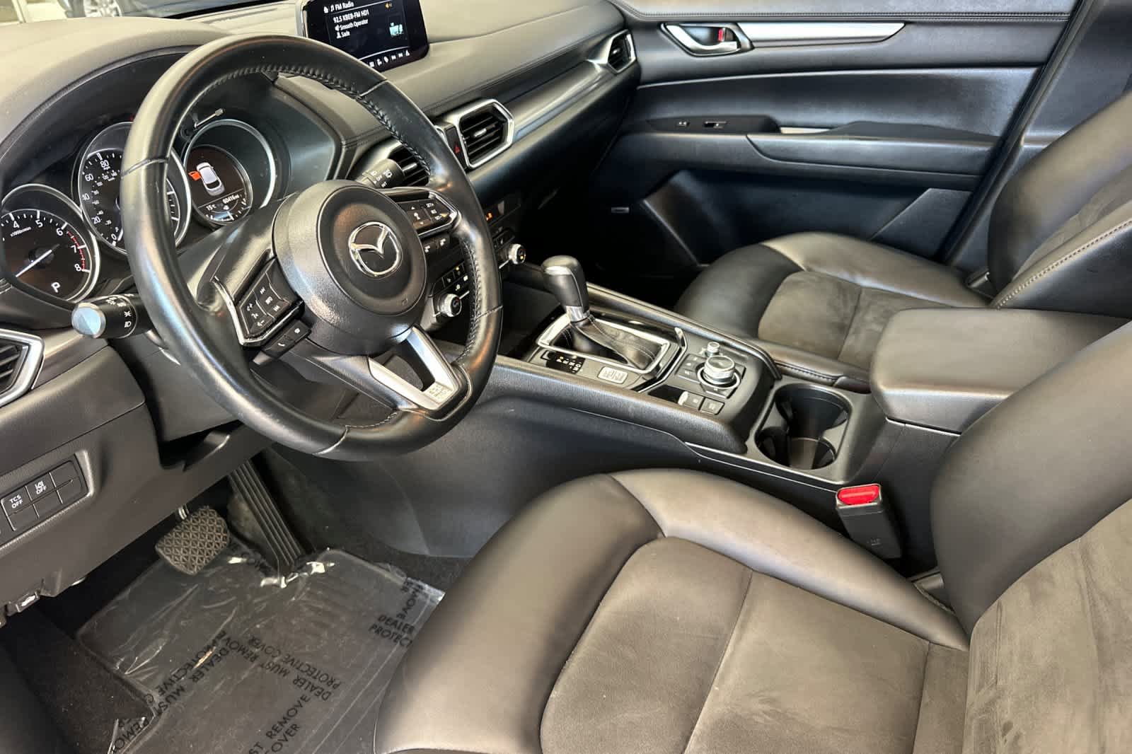 Used 2019 MAZDA CX-5 Touring image 11