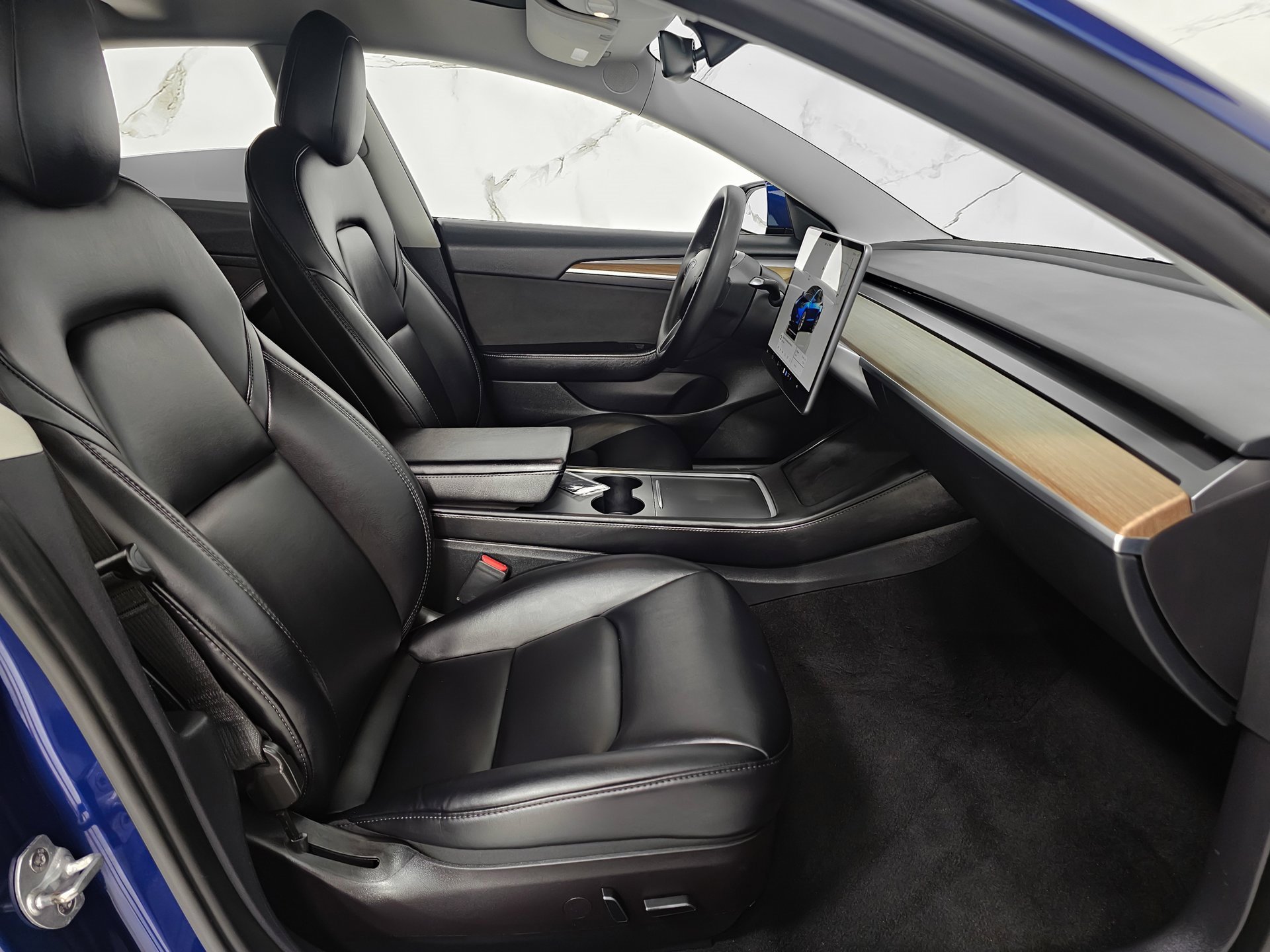 Used 2022 Tesla Model 3 image 2