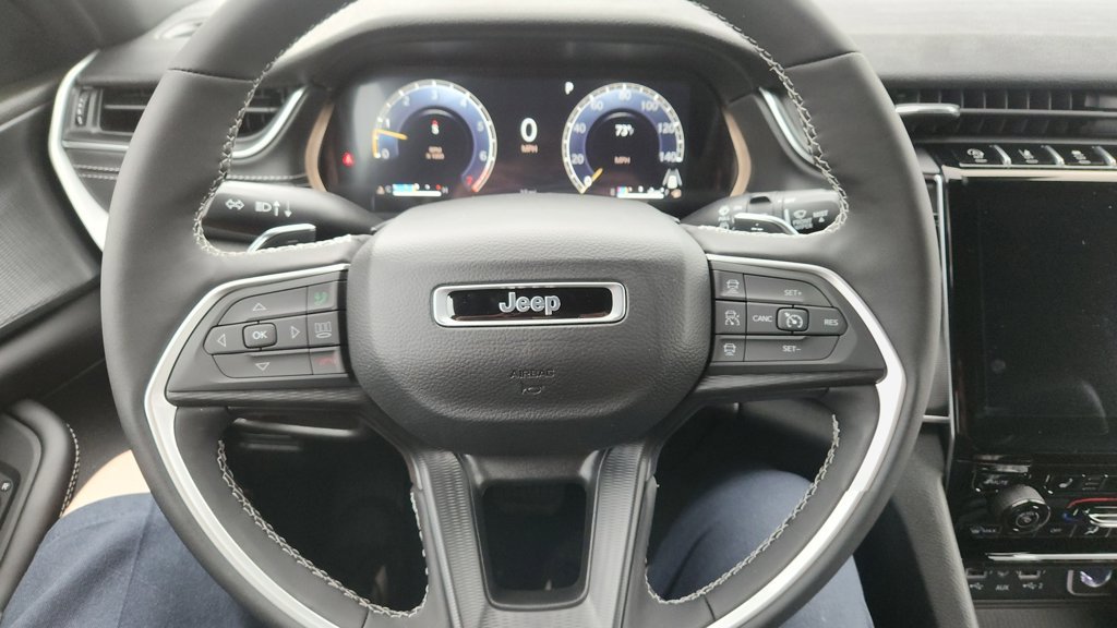 New 2027 Jeep Grand Cherokee Laredo X AWD/4WD image 19