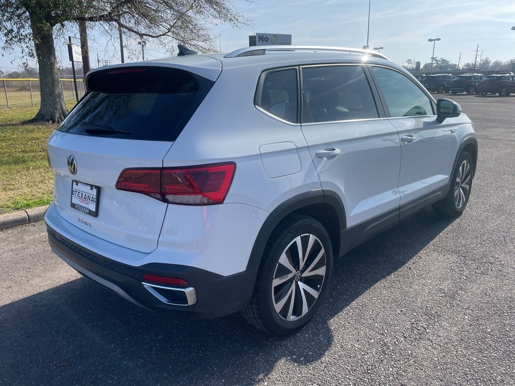 Used 2024 Volkswagen Taos SE image 7