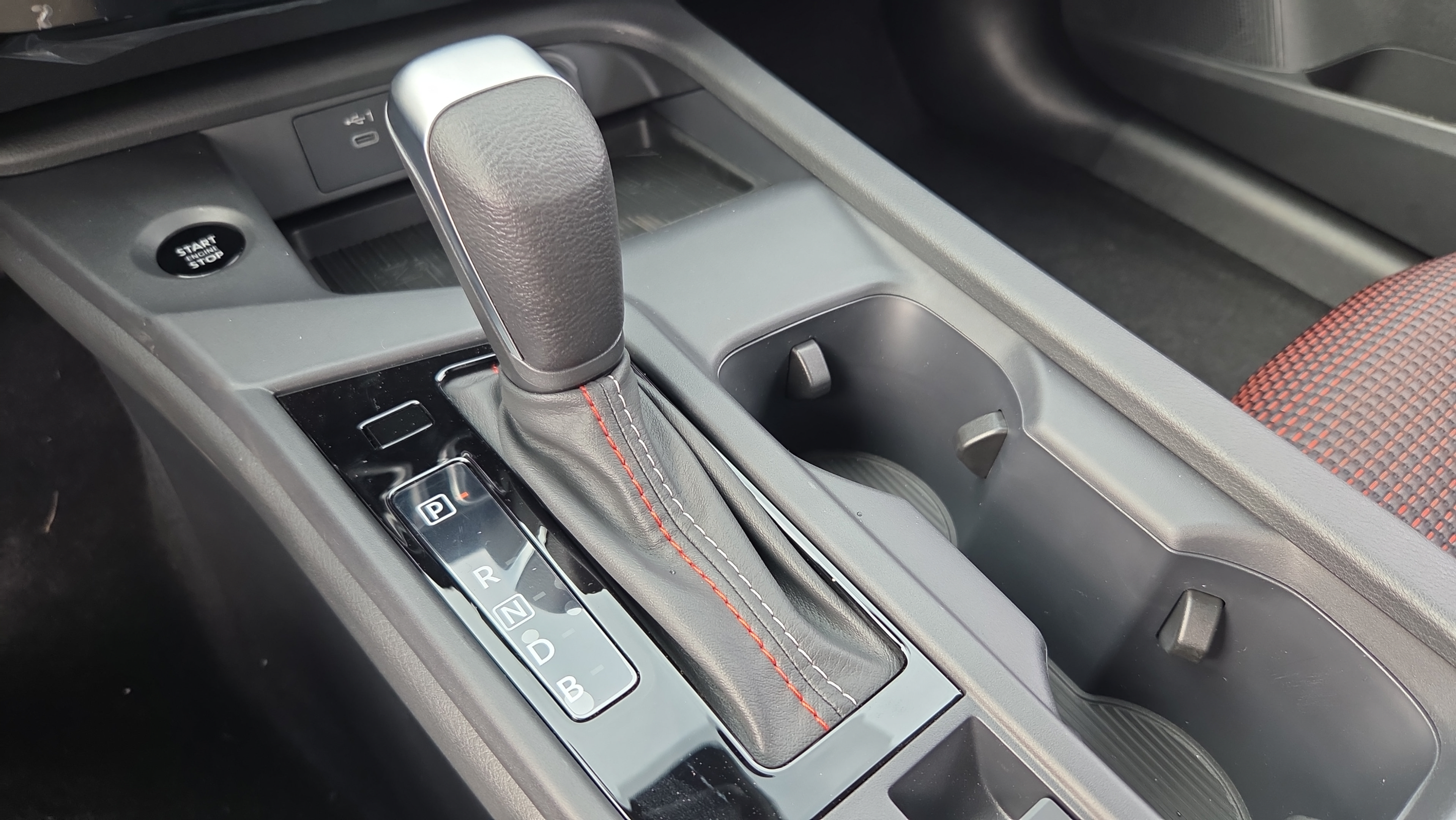 New 2027 Nissan Sentra SR w/ SR All Weather Package FWD image 23