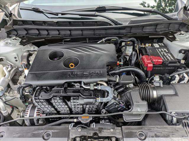 Used 2020 Nissan Altima 2.5 SR FWD image 21