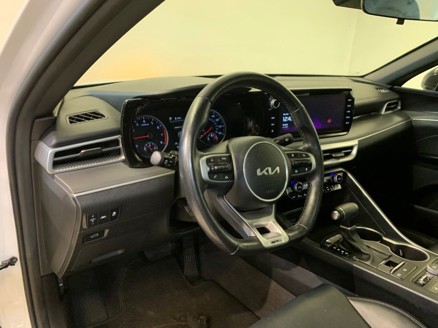 Used 2023 Kia K5 GT-Line AWD/4WD image 15