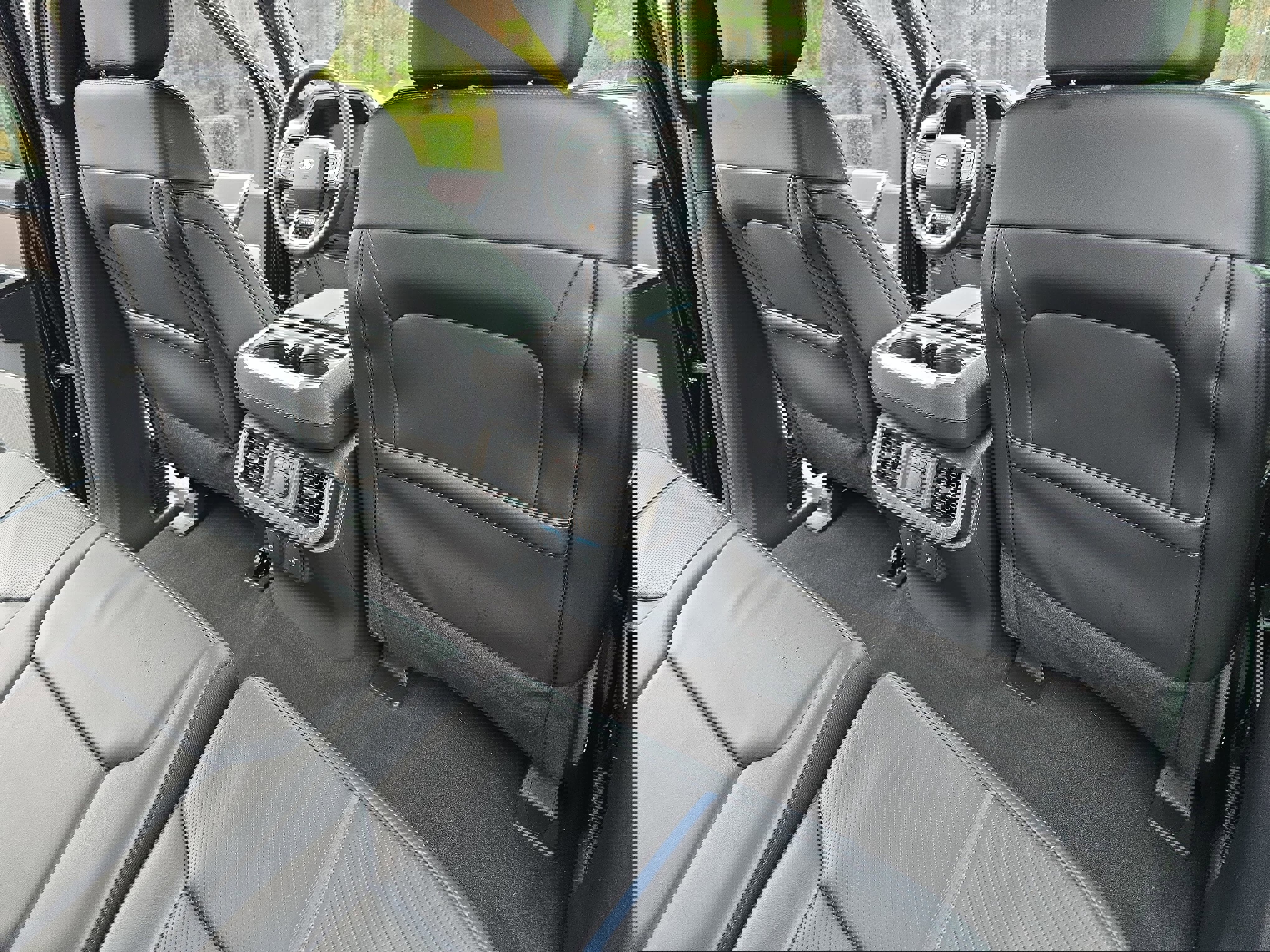 Used 2025 Ford F150 Platinum w/ FX4 Off-Road Package image 11