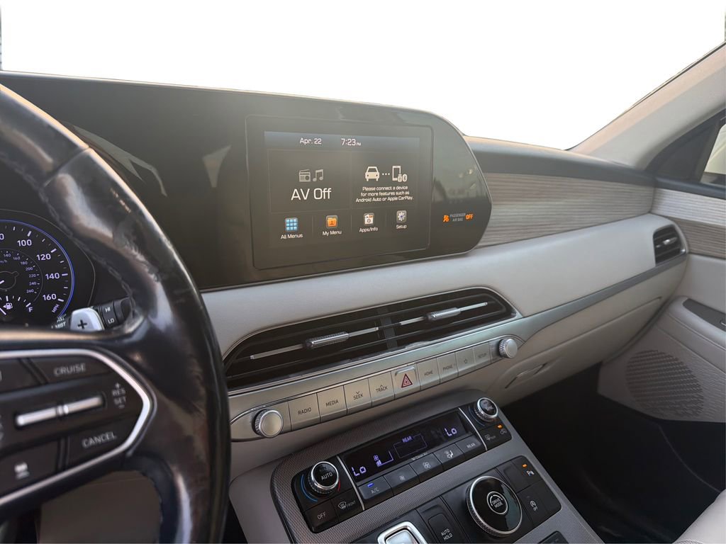 Used 2020 Hyundai Palisade SEL w/ Premium Package FWD image 13