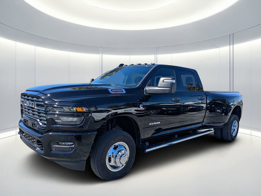 New 2026 RAM 3500 Big Horn AWD/4WD image 8