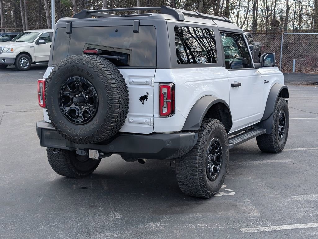 Used 2022 Ford Bronco Wildtrak image 3