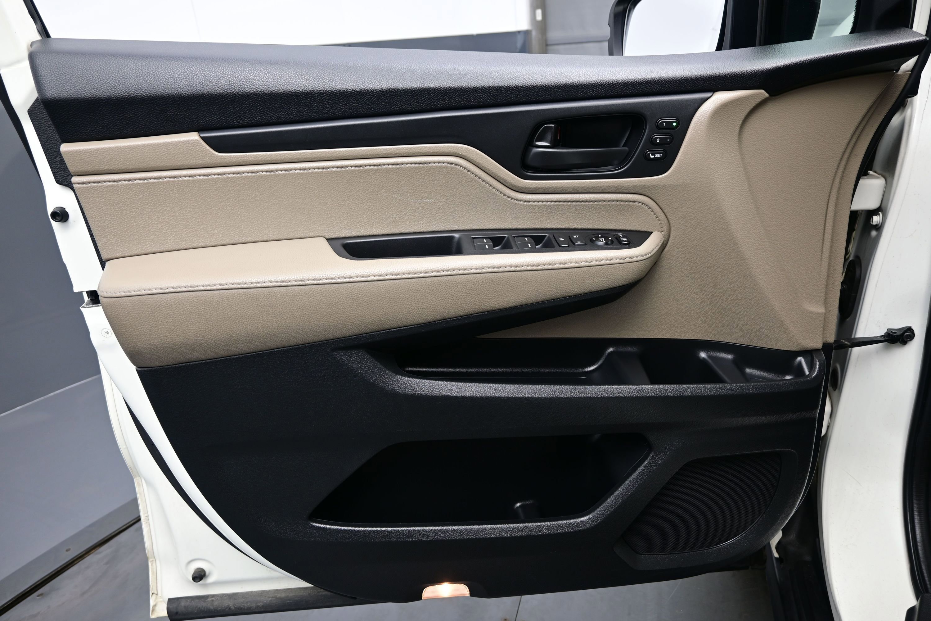 Used 2019 Honda Odyssey EX-L image 9