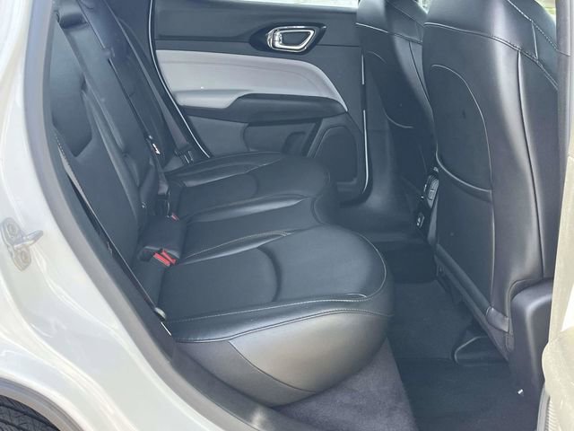 Used 2023 Jeep Compass Limited image 21