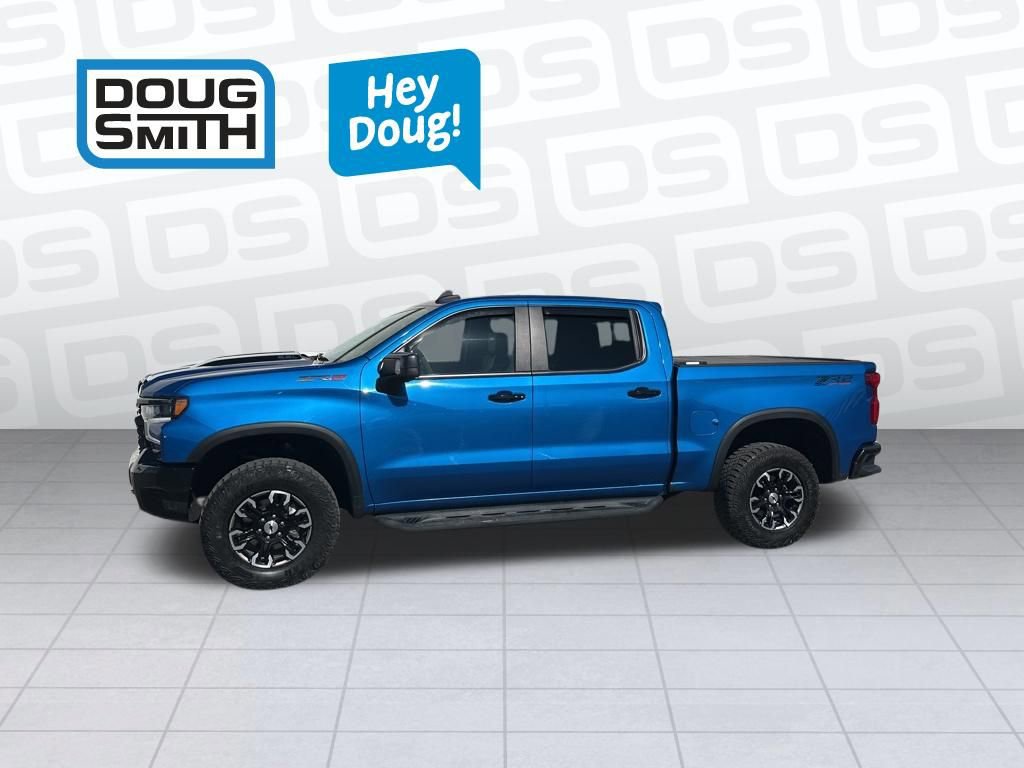 Used 2022 Chevrolet Silverado 1500 ZR2 w/ Technology Package AWD/4WD image 2